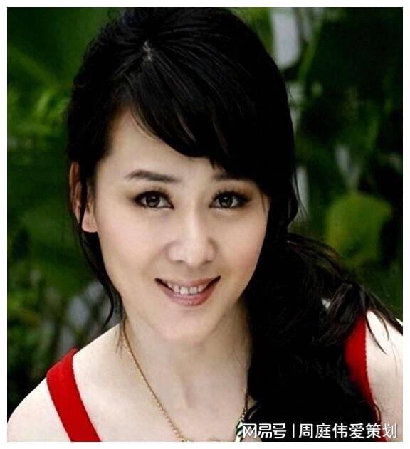 演員李琳的詳細(xì)個(gè)人資料簡(jiǎn)介