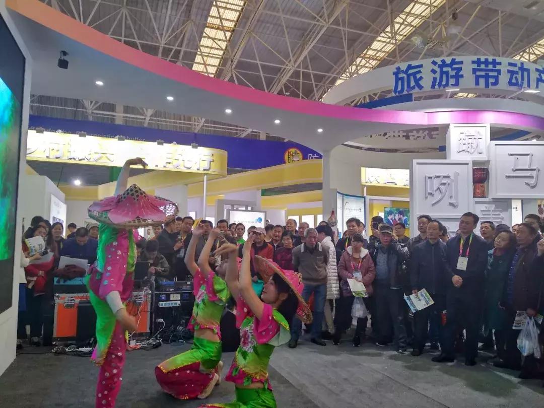 秦嶺演員，與自然美景的邂逅與內(nèi)心的寧靜探尋