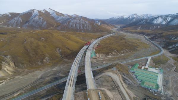 張扁高速路最新進(jìn)展及小巷美食探尋之旅