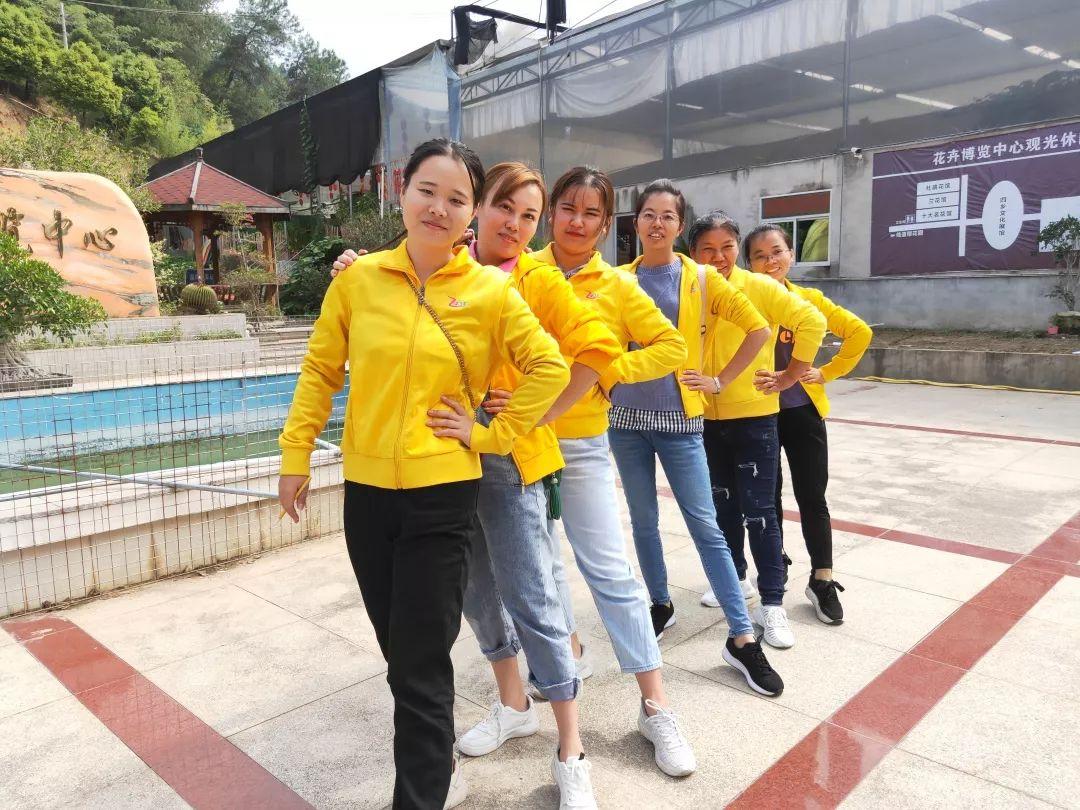 幼兒園秋游方案最新，自信與成長(zhǎng)的秋日之旅